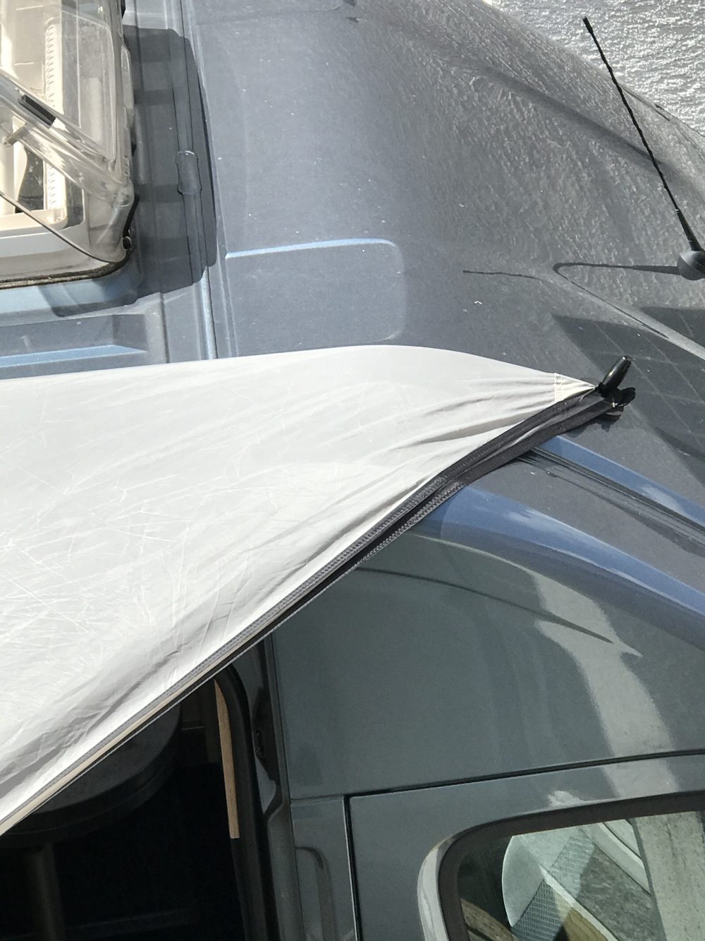 Tarp & Solartasche mit am Camper befestigen wohnblogger